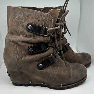 Sorel Joan Of Artic Brown Distress Leather‎ Hidden Wedge Winter Mid Boots Size 9
